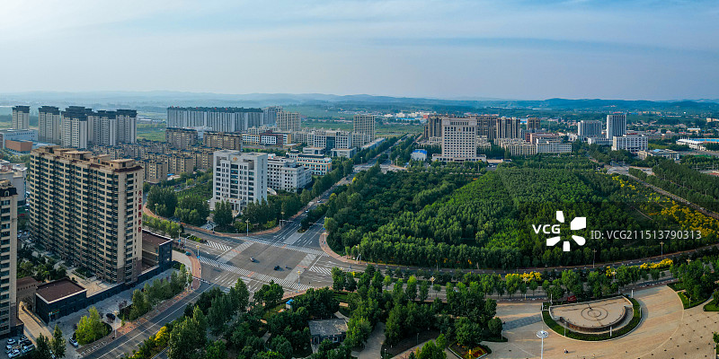 东丰县 音乐广场 体育场 新世纪广场 南照山 欧亚购物图片素材