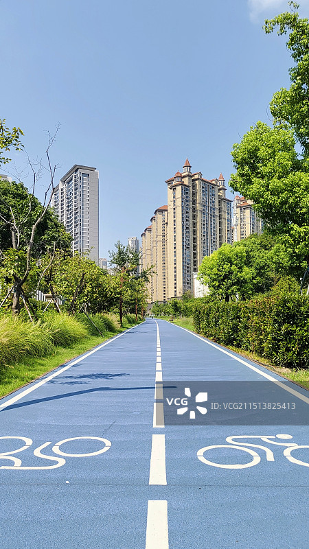 武汉武昌生态文化长廊骑行道图片素材