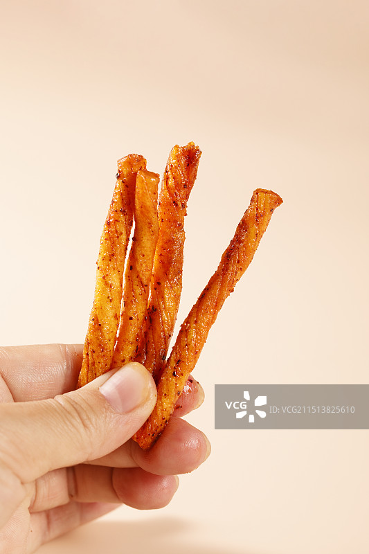 辣条素牛筋面筋辣棒图片素材
