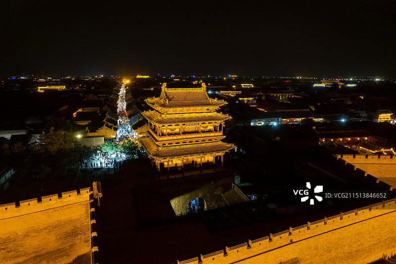 山西晋中市平遥古城航拍夜景图片素材