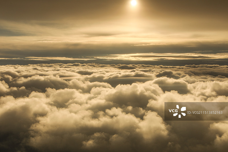 飞机上的云景图片素材