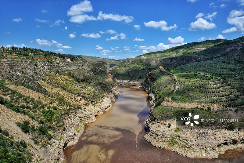 内蒙古的黄河老牛湾， 黄河与长城握手之地， 24.08.07日摄于内蒙古清水县。图片素材