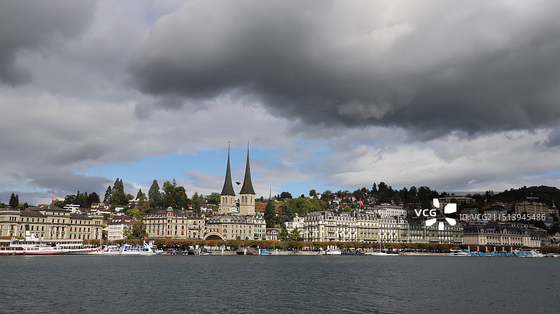 瑞士卢塞恩湖湖岸图片素材