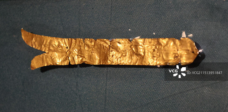 金箔叶形饰金箔饰件金箔璋形饰圆形金箔小号金箔鱼形饰图片素材