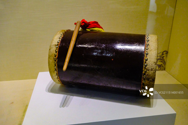 云南非物质文化遗产，云南民族乐器，彝族弦子，彝族牟定图片素材