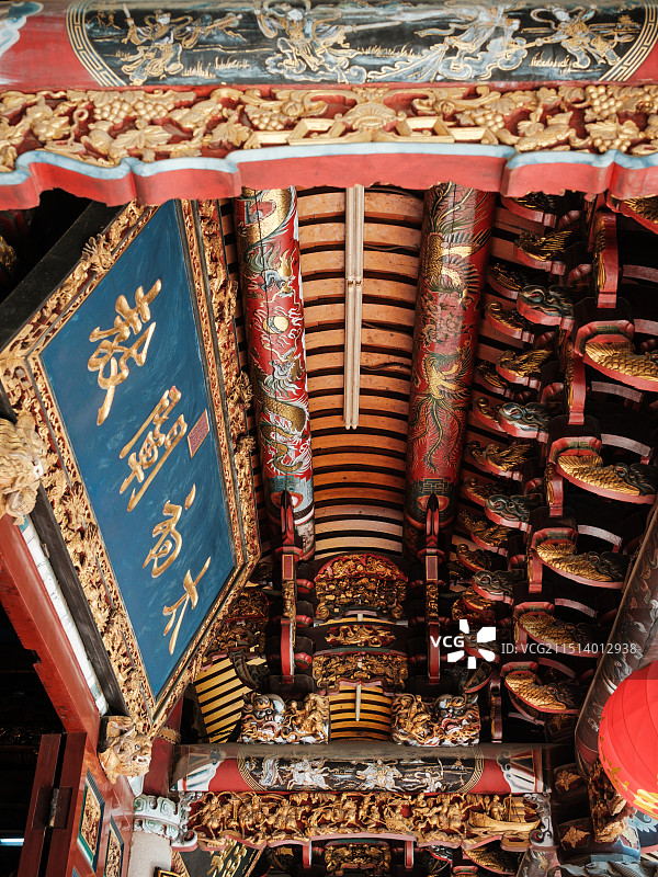 泉州元妙观三清殿传统木构建筑精美的雕刻艺术图片素材