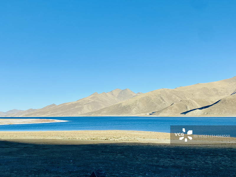 西藏羊卓雍措图片素材