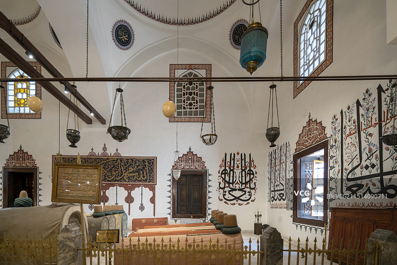 梅乌拉那博物馆，孔亚人的虔诚圣地，13世纪波斯人苏菲派神秘主义者鲁米的陵墓图片素材