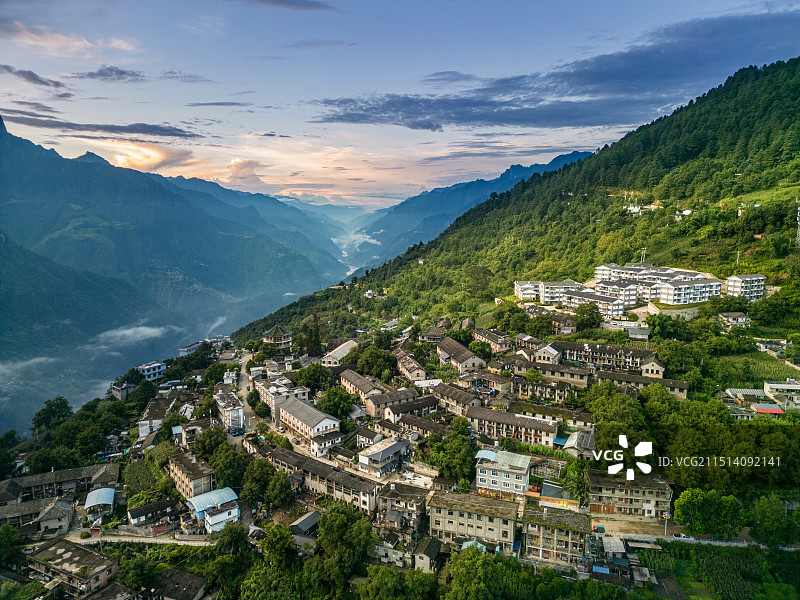 怒江废弃之城知子罗图片素材