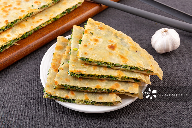 韭菜鸡蛋馅塌菜馍图片素材