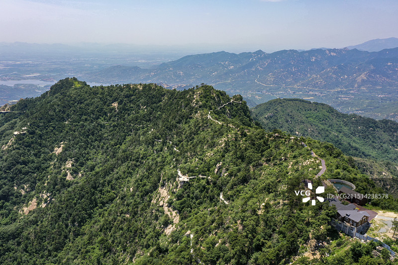 沂蒙山上图片素材