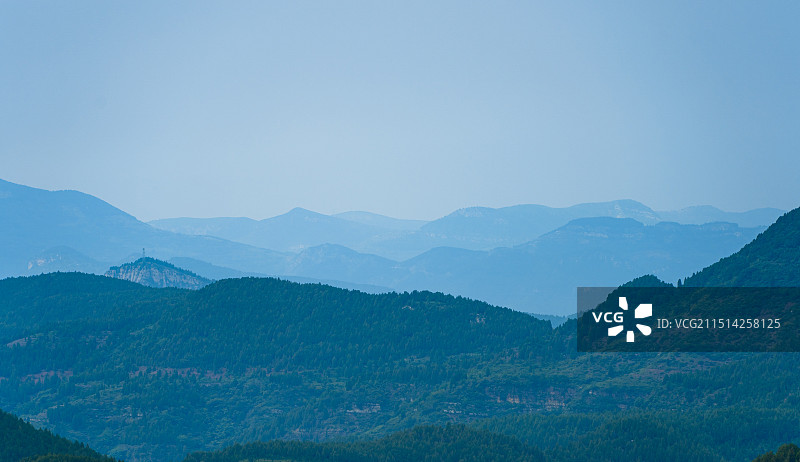 济南跑马岭-远山如黛2图片素材