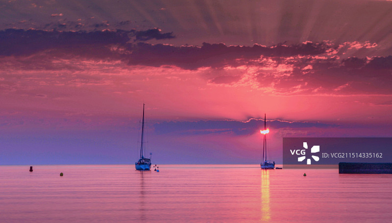 南法小镇科利乌尔日出图片素材