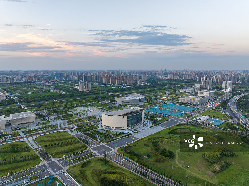 郑州奥体中心博物馆美术馆四个中心城市CCD高视角航拍图片素材