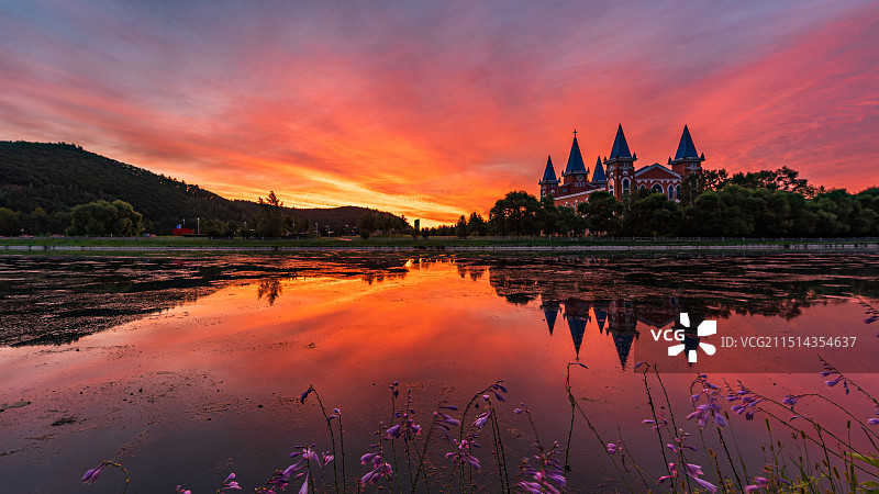 伊春市比罗比詹教堂朝霞图片素材