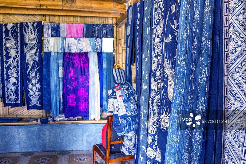 贵州丹寨县排莫村丹寨蜡染“东方第一染”坊图片素材