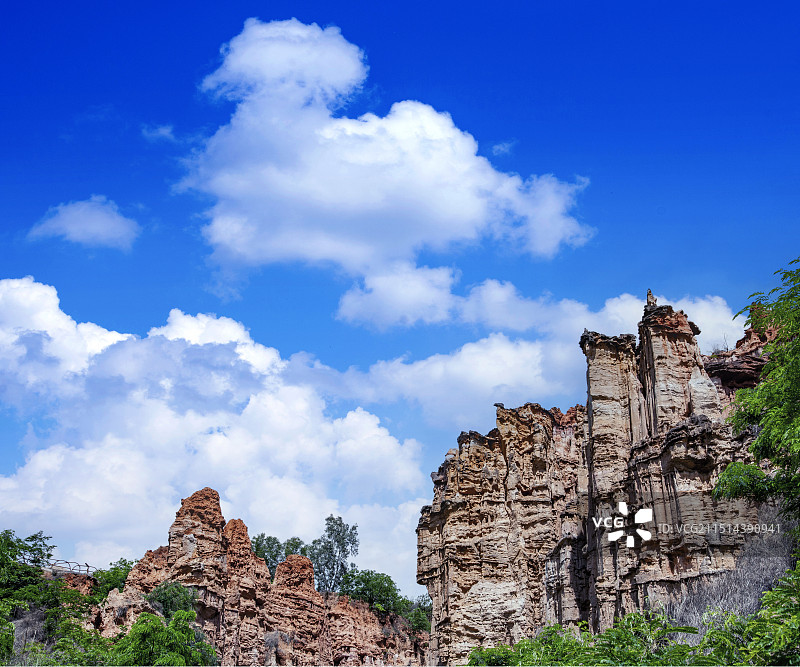 云南省楚雄州元谋土林风景区图片素材