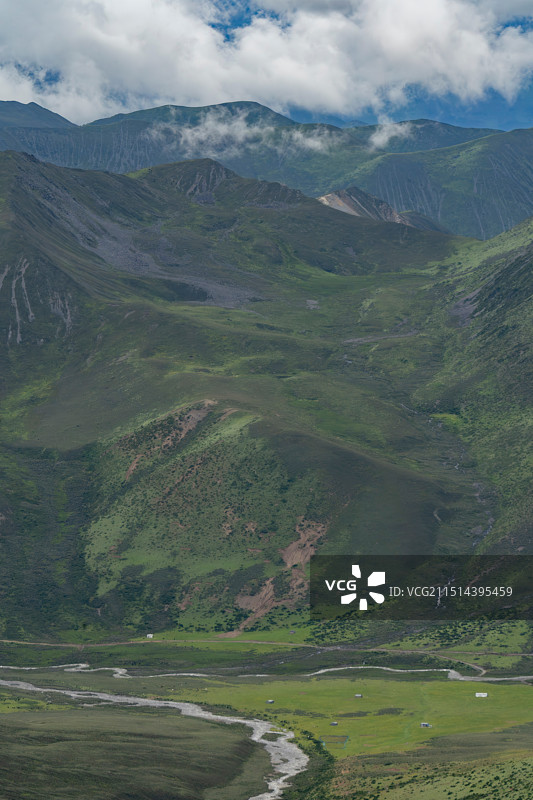雨季川西图片素材