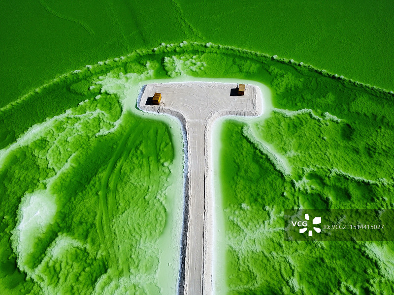 察尔汗盐湖图片素材