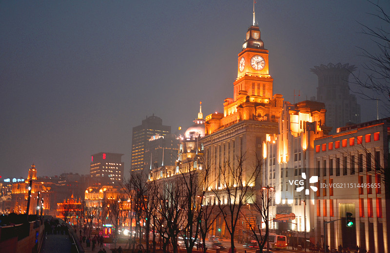 上海外滩海关钟楼万国建筑群图片素材