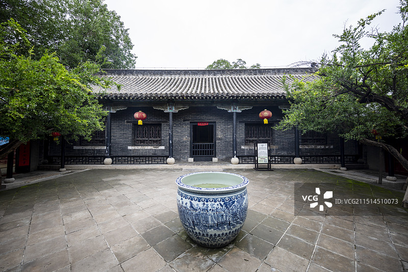 山东省济宁市邹城市孟府：世恩堂（是世袭五经博士居住之处，陈列仍保持着孟繁骥和王淑芳当年居住时的原貌）图片素材