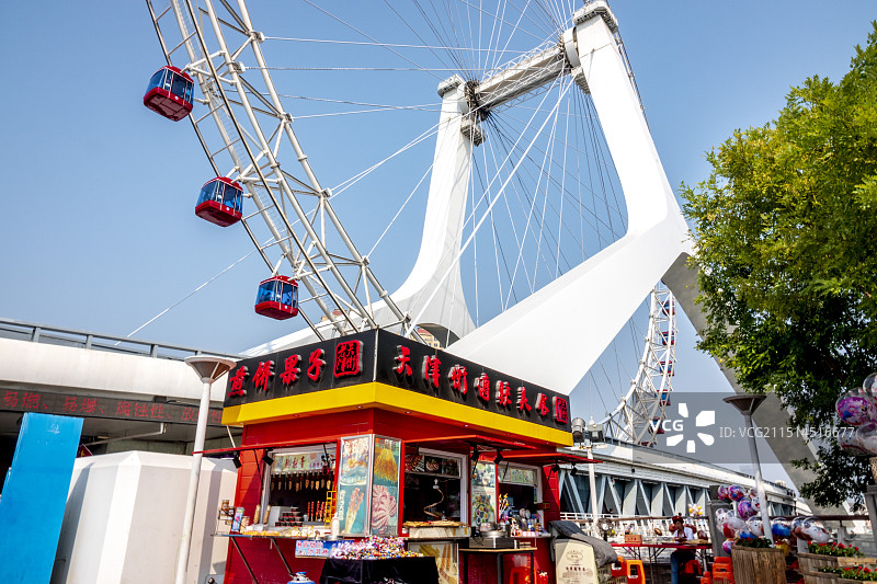 天津煎饼果子制作过程图片素材