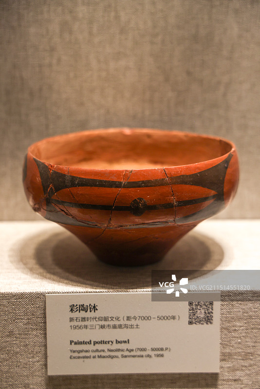彩陶钵——河南博物院馆藏图片素材