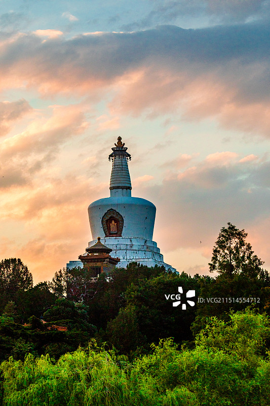 北京北海白塔图片素材