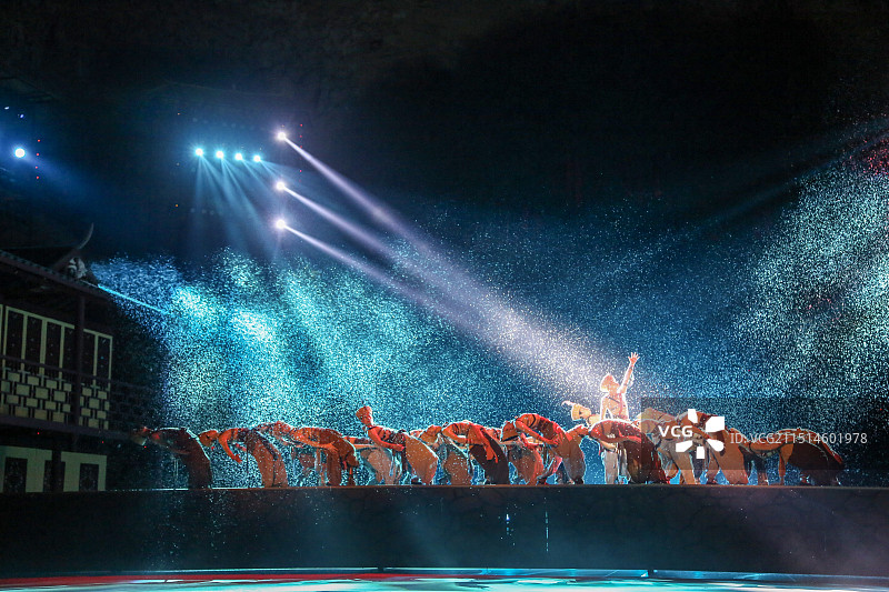 利川腾龙洞土家实景剧剧照图片素材