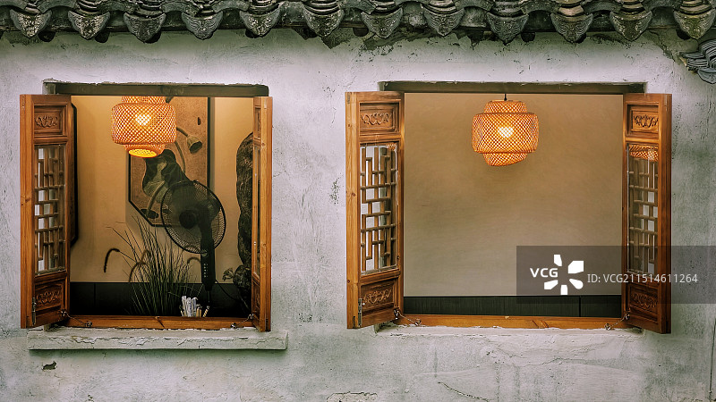 暖灯客来亲图片素材