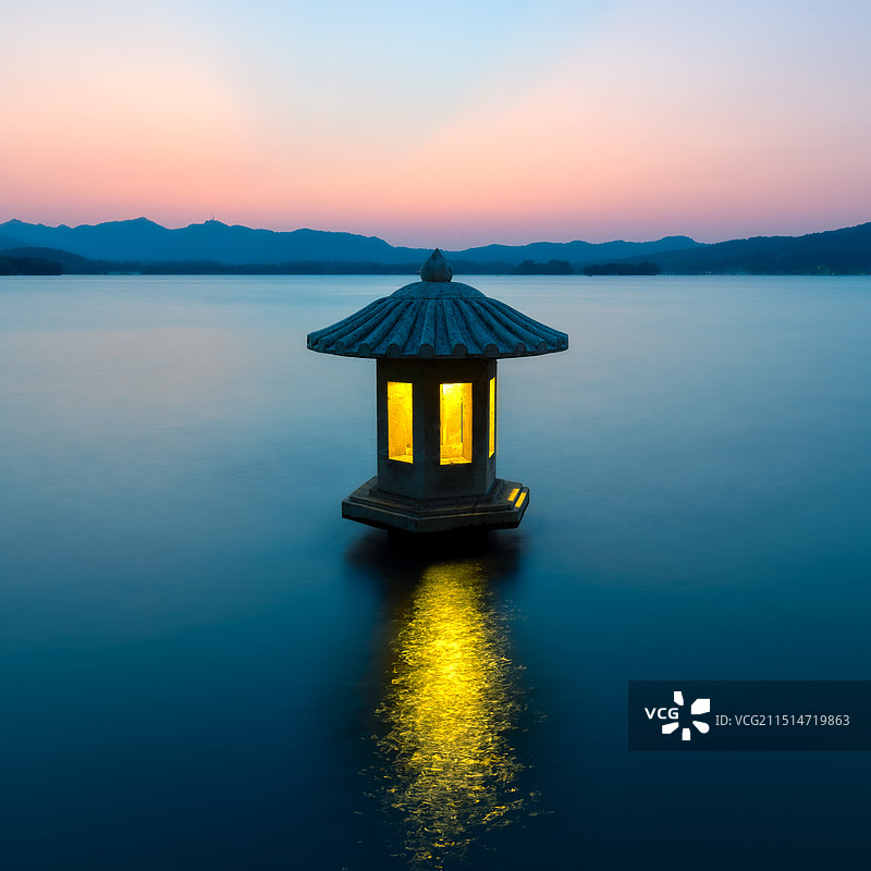 杭州西湖翠光亭图片素材
