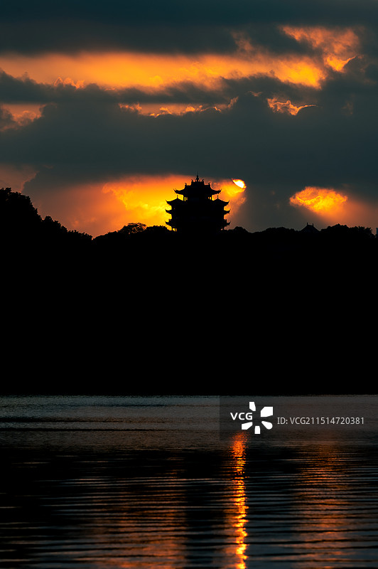杭州城隍阁日出图片素材