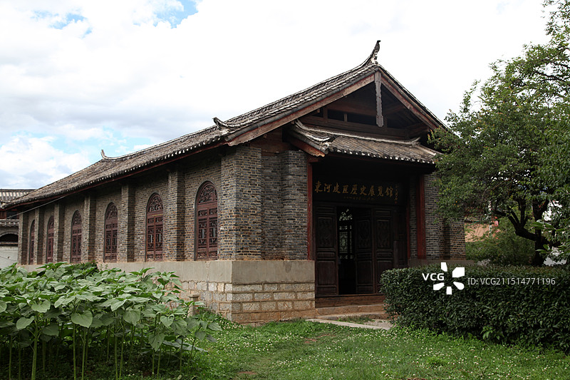 云南丽江束河皮匠展览馆图片素材