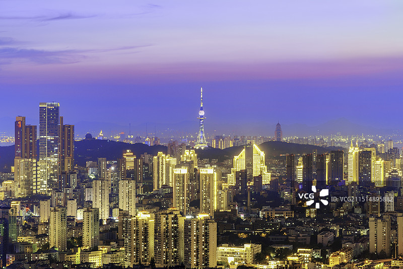 青岛市北区城市建筑夜景风光图片素材