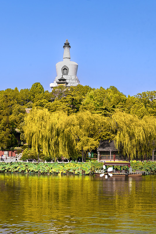 北京北海公园秋色图片素材