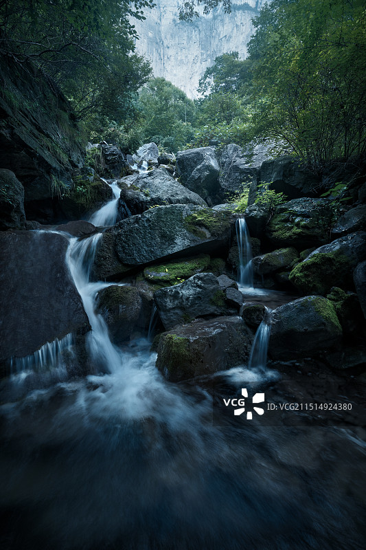 山谷里的小溪◆九莲山◆南太行图片素材