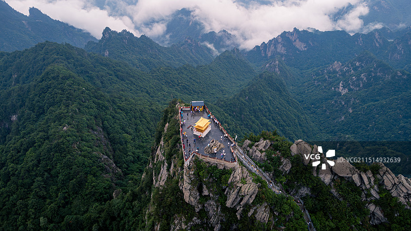 河南洛阳：5A景区白云山绝美云海，山色如画图片素材
