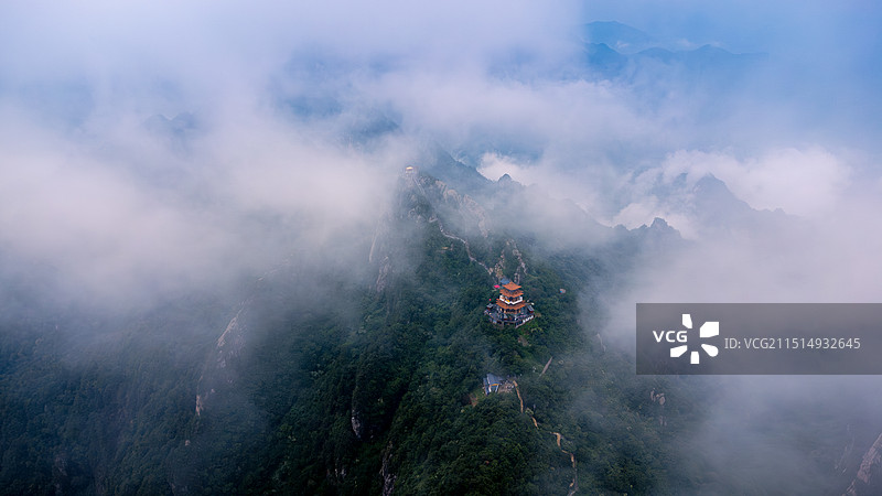 河南洛阳：5A景区白云山绝美云海，山色如画图片素材