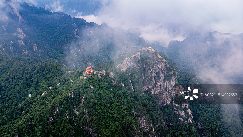 河南洛阳：5A景区白云山绝美云海，山色如画图片素材