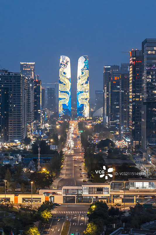 成都标志建筑双子塔图片素材