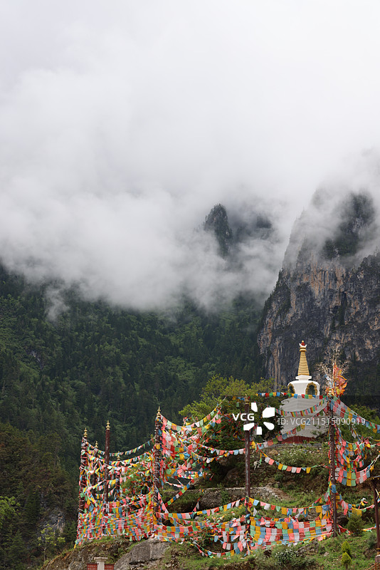 云南香格里拉巴拉格宗巴拉村图片素材