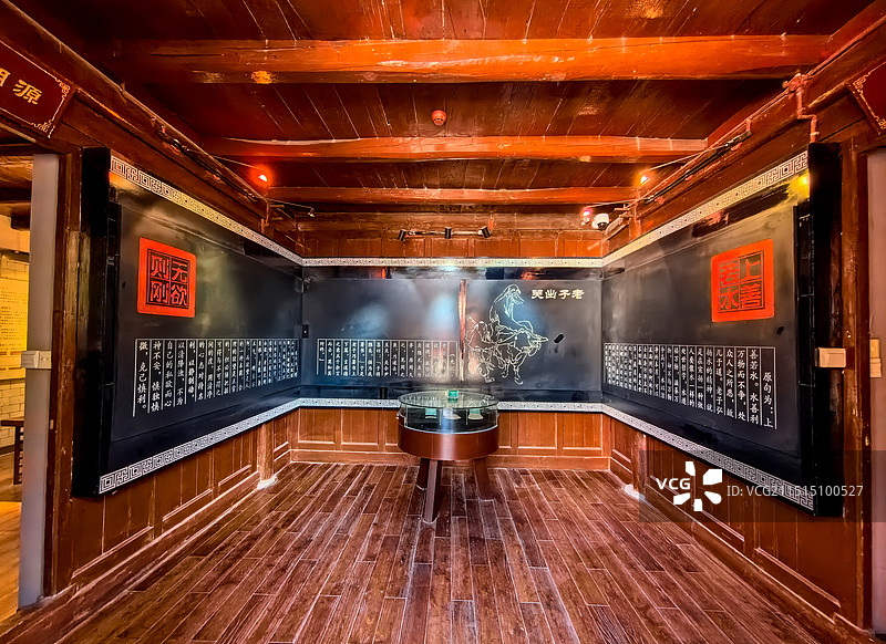 武当山磨针井景区铁杵磨成针图片素材