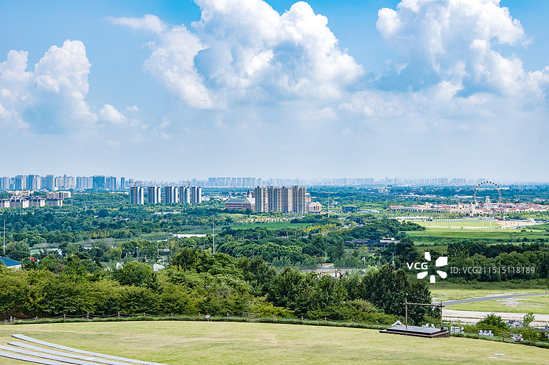 南京汤山矿坑公园图片素材
