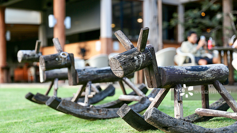 并排的木马图片素材