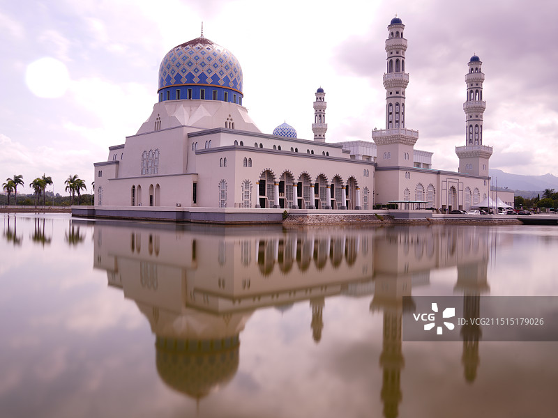 亚庇水上清真寺图片素材