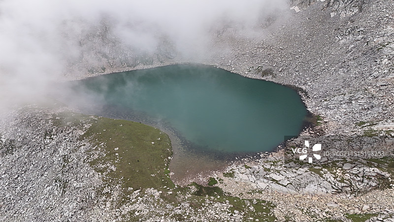 琼库高山湖图片素材