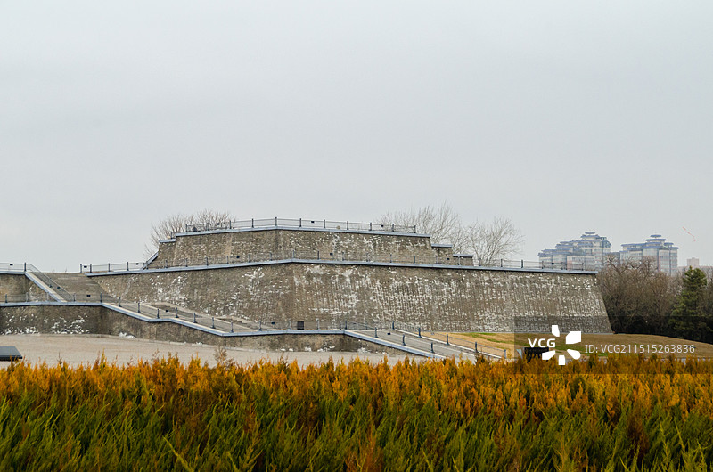 陕西省西安市大明宫遗址的含元殿图片素材