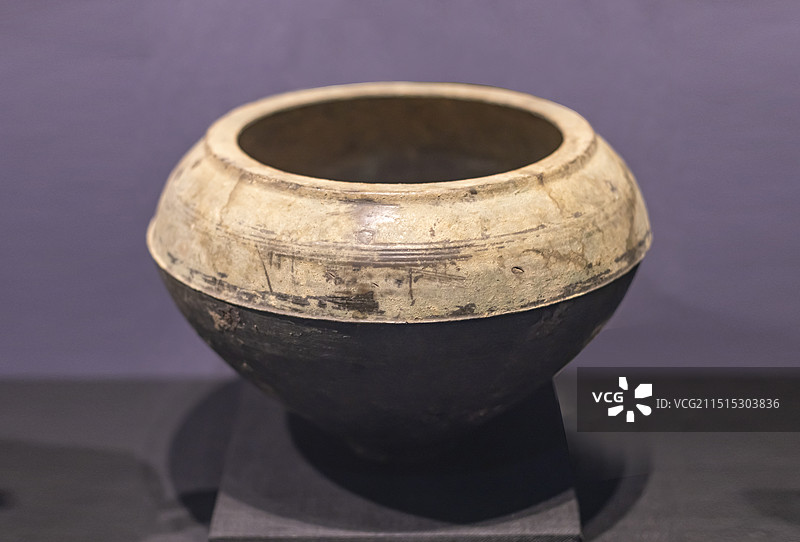 铜釜 战国 咸阳市淳化县枣林村出土 陕西历史博物馆图片素材