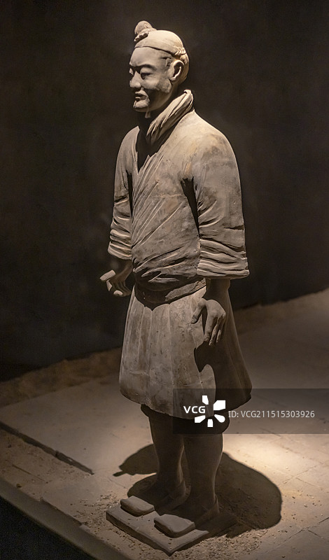 战袍武士俑 秦 西安市临潼区秦始皇陵陪葬坑出土 陕西历史博物馆图片素材