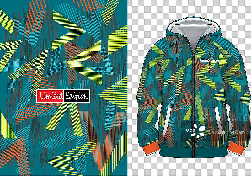 杂草丛生森林中的运动衫三角形图案图片素材